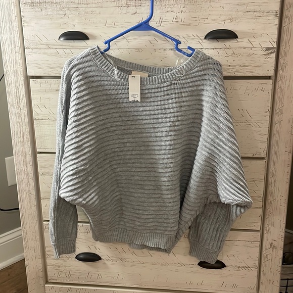 Francesca’s Gray Sweater - Picture 1 of 4